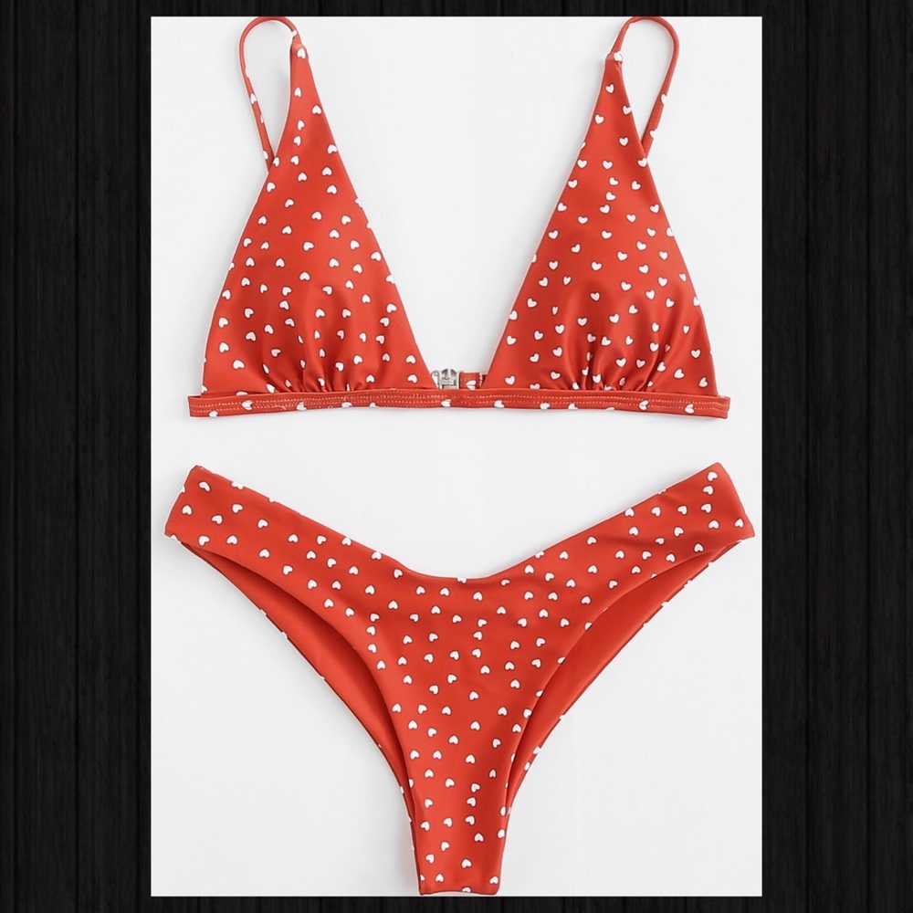 ⭐️✅⬇️🔥Heart Print Bikini🔥⬇️✅⭐️